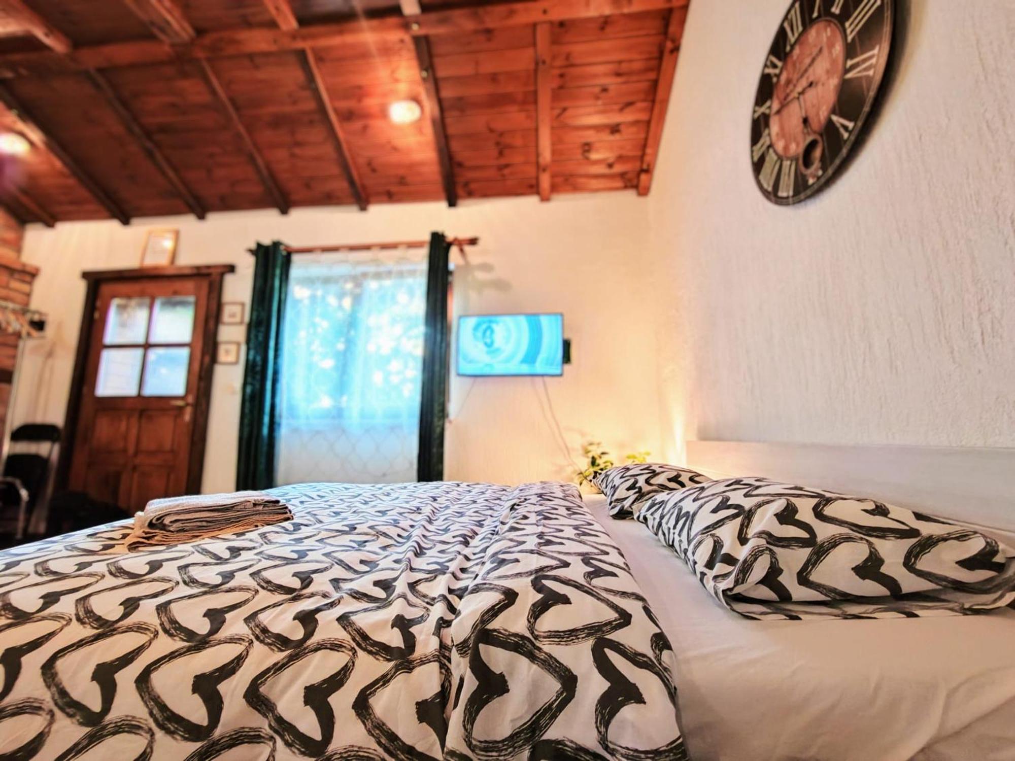 Studio Apartman Buteo Jastrebarsko Zewnętrze zdjęcie